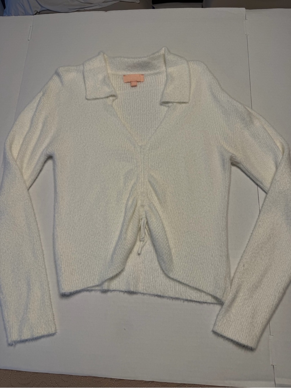 Charmed Hearts Soft Collared V-Neck Drawstring Sweater - White XL 1060